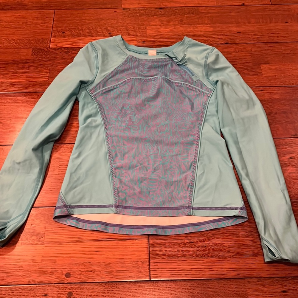IVIVVA by Lululemon girl’s rash guard